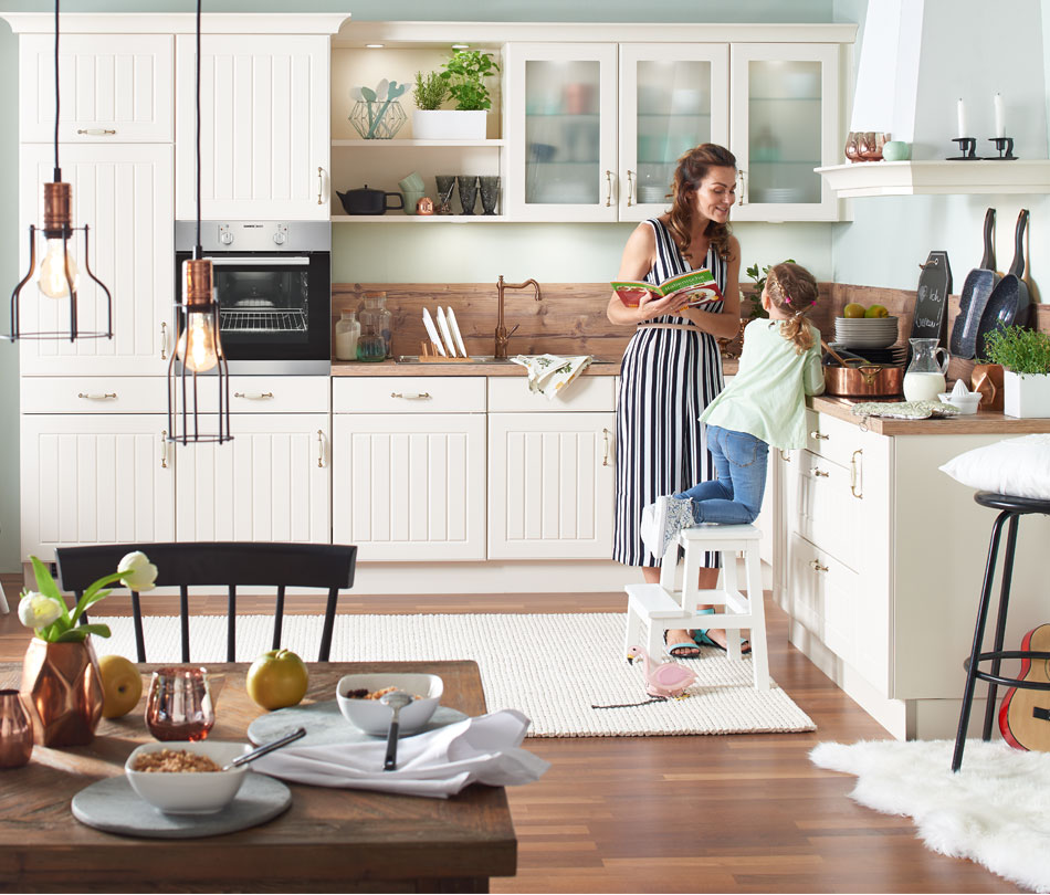 Landhausküchen von möbel höffner ihre küche im landhausstil