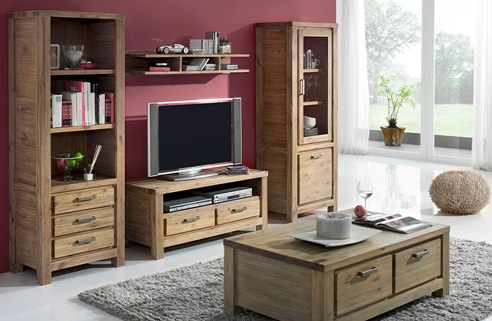 Klassische Serie für das Wohnzimmer mit massiver Akazie