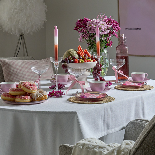 Tischdeko zur Verlobungsfeier