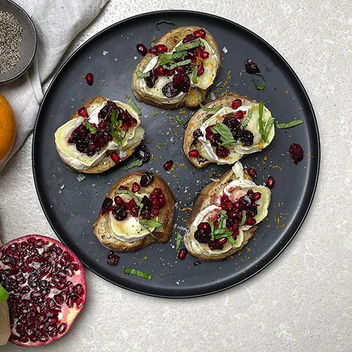 Ziegenkäse-Cranberry-Bruschetta