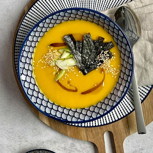 Karotten-Ingwer-Suppe mit Miso