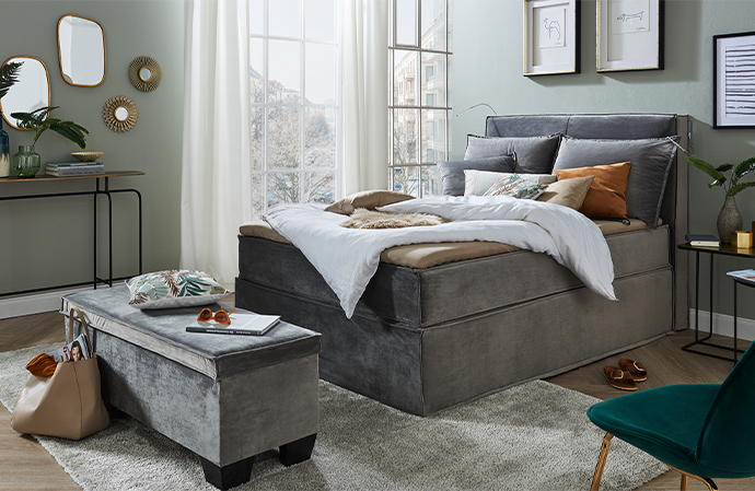 Boxspringbett in Grau mit Keder