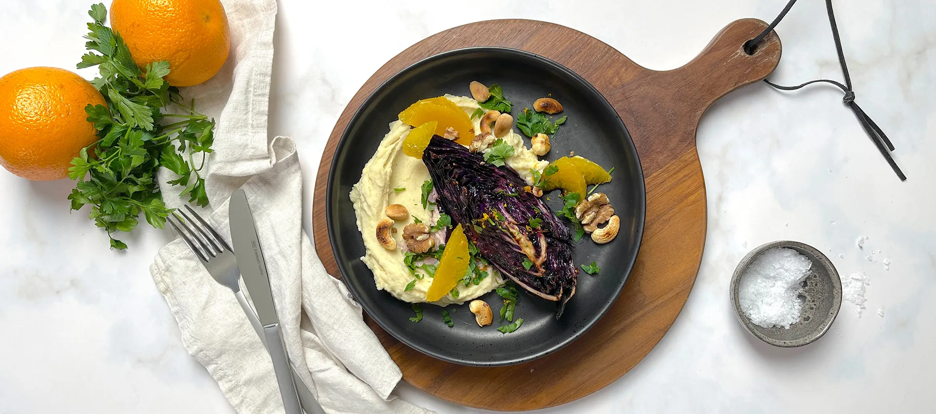 Kartoffel-Hummus mit Balsamico-Rotkohl & Orangen
