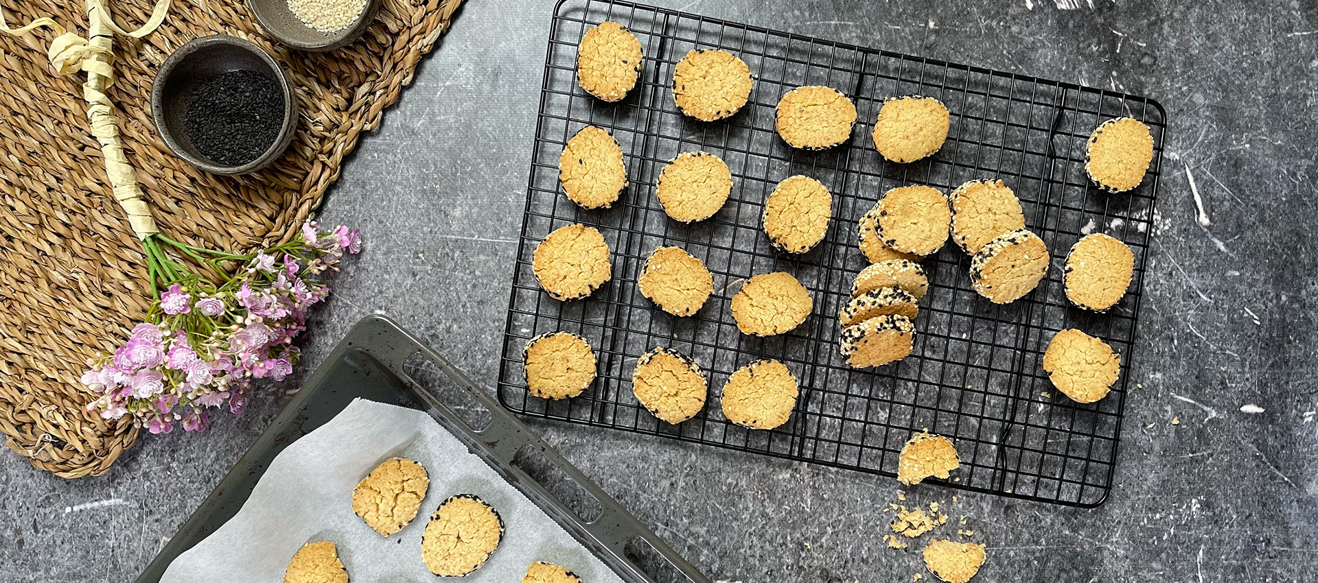 Tahini Shortbread