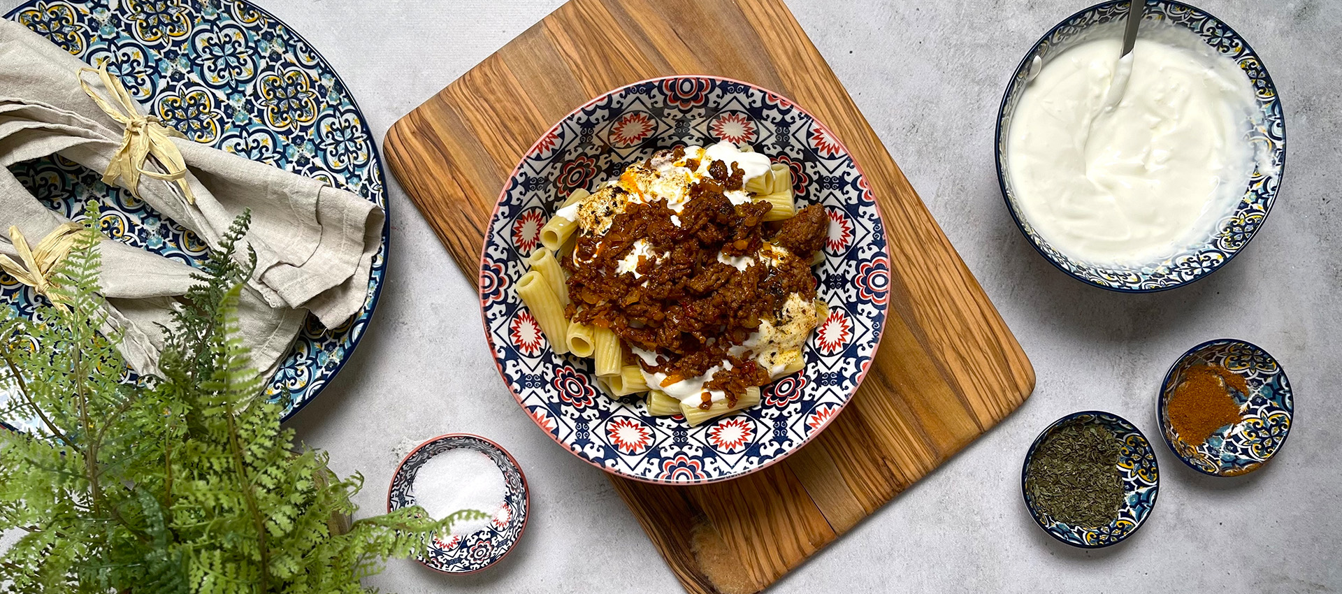 Türkische Pasta mit Hackfleischsauce