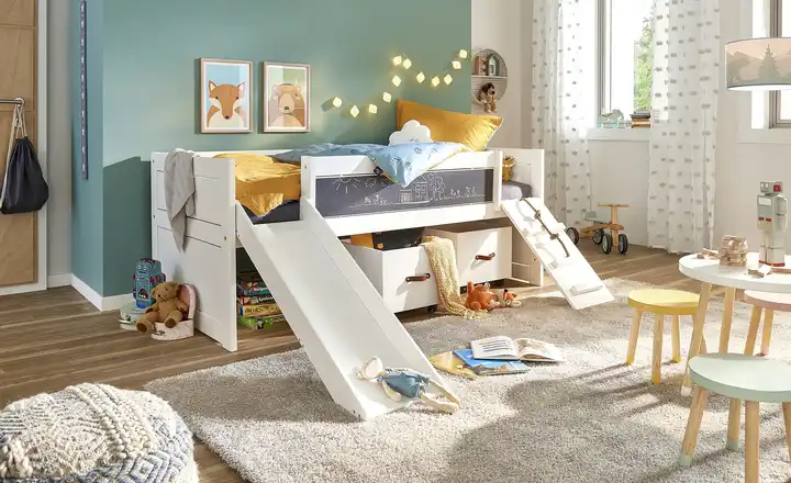 Kinderbett mit Rutsche & Rollboxen