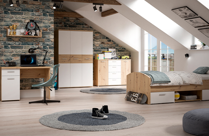 Schlichte Möbelserie in Weiß und Holz-Dekor