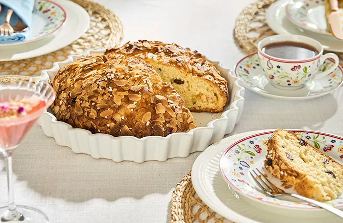 Zum Rezept Osterbrot