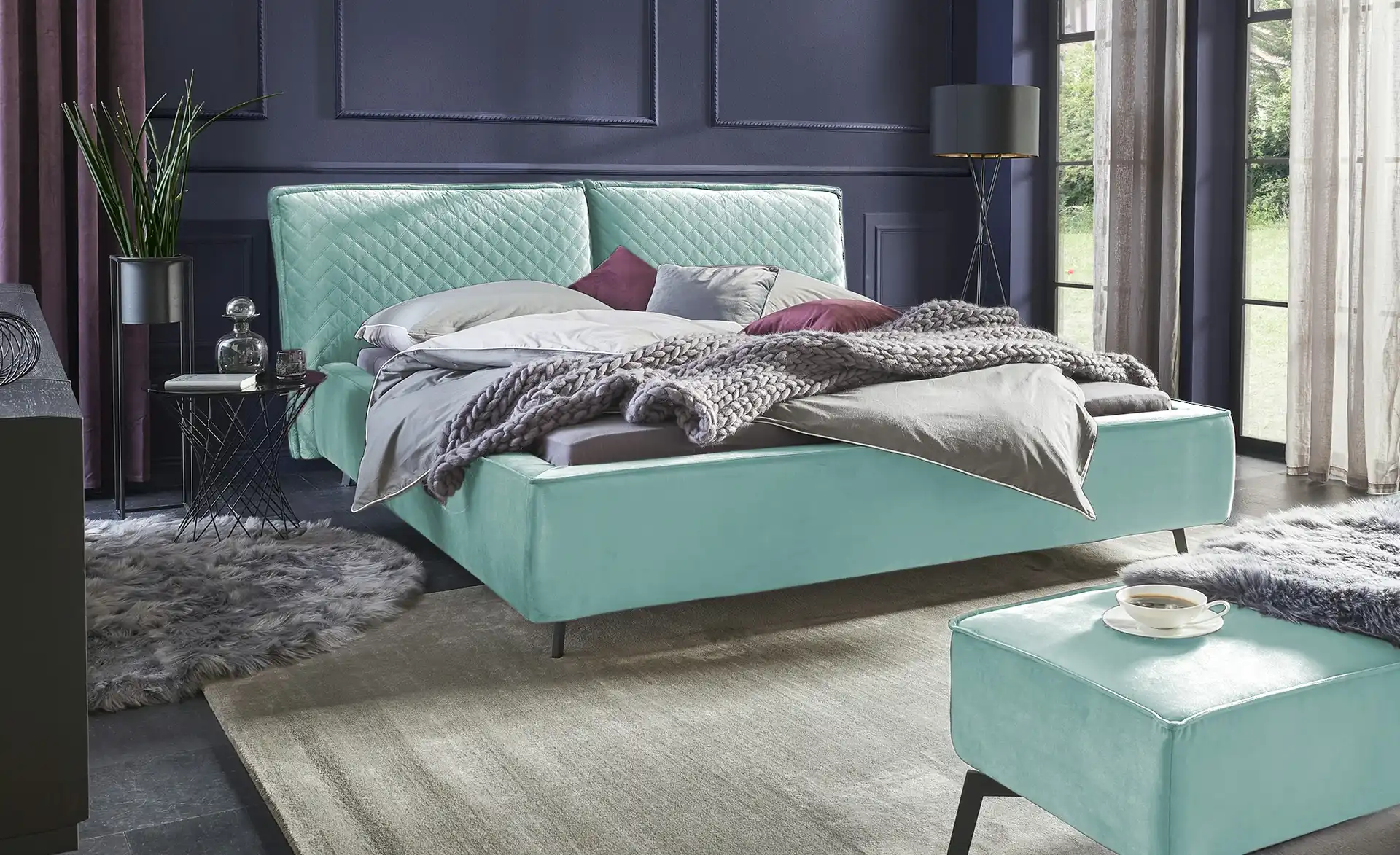 Polsterbettgestell SUNSET 140x200 cm Salbeigrün - Einrichtungsbeispiel