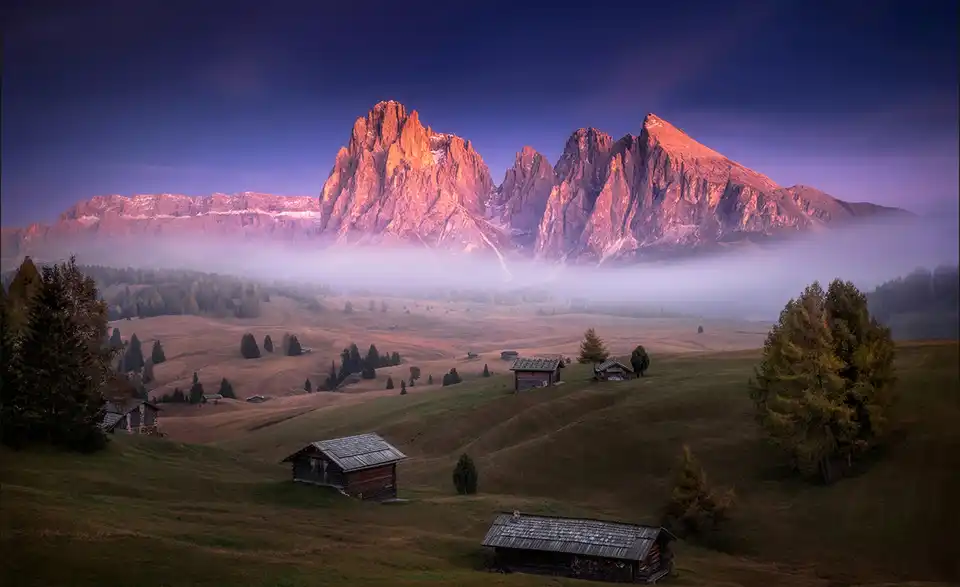 Kunstleinwand "Mist & Mountain", Frontansicht
