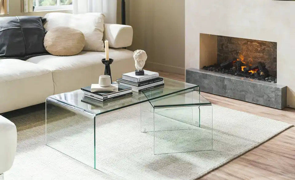 Couchtisch Tessera aus Glas, in Wohnsituation