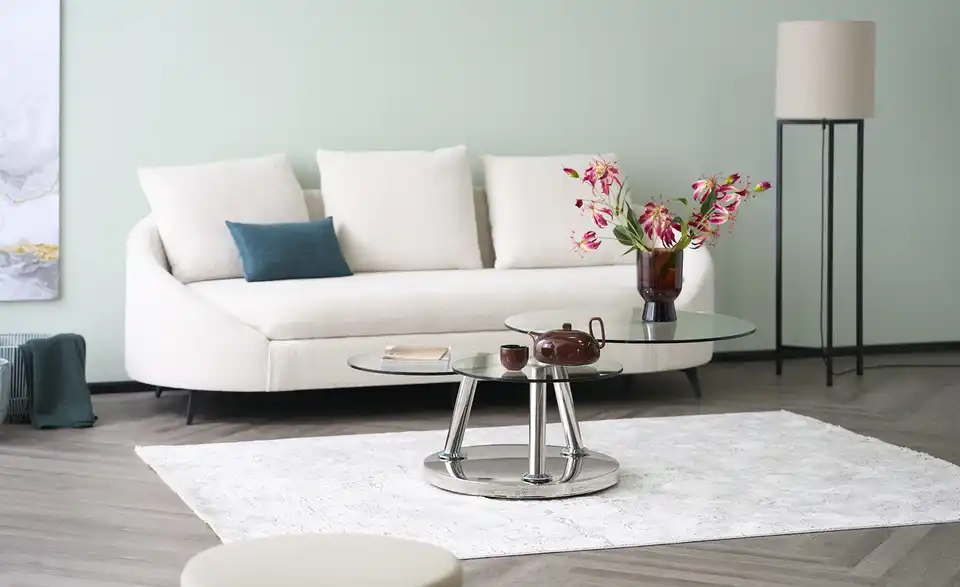 Couchtisch Conigli mit drehbaren Tischplatten, in Wohnsituation