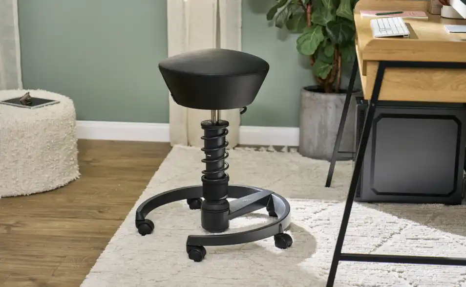 Aeris Drehhocker Swopper, in Wohnsituation