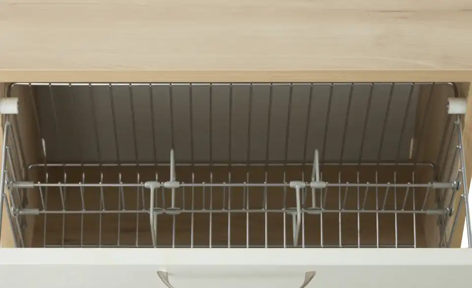 Garderobenbank Paris, Detailansicht