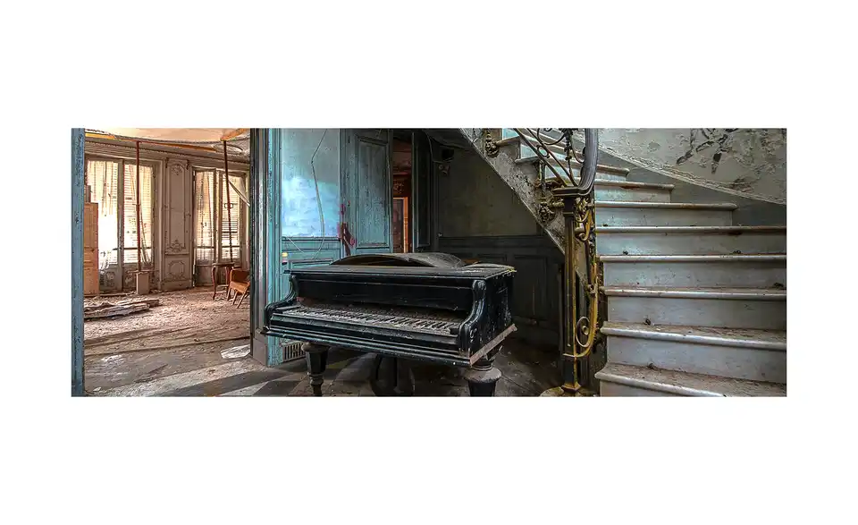 Glasbild Lost House III, Frontansicht