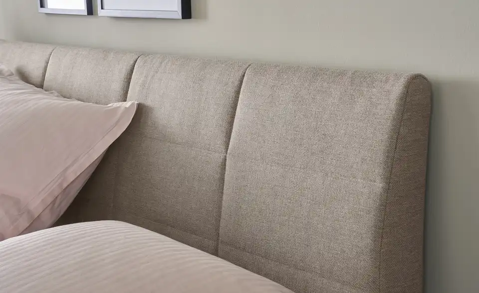 Boxspringbett Baron mit Bettkasten und Topper, Detailansicht