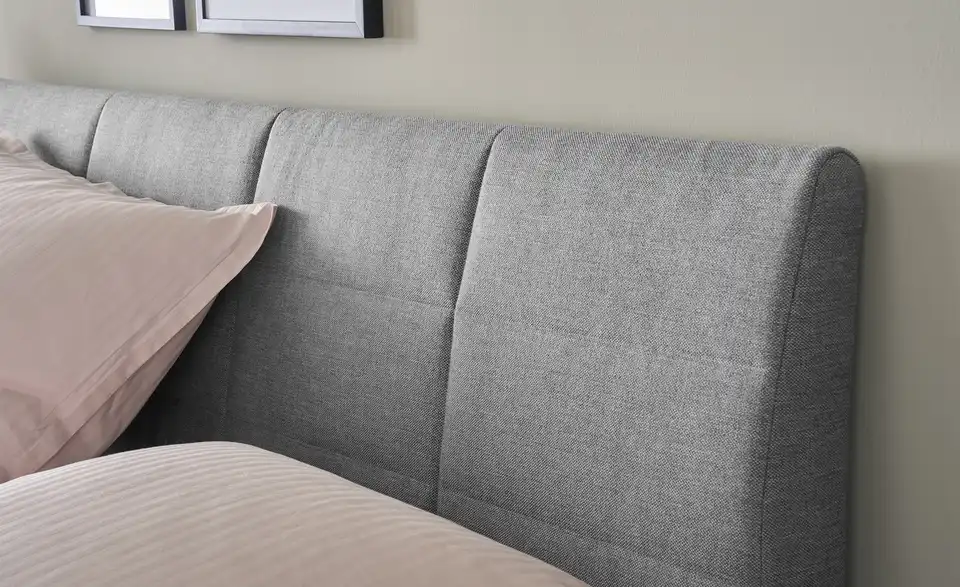 Boxspringbett Baron mit Bettkasten und Topper, Detailansicht