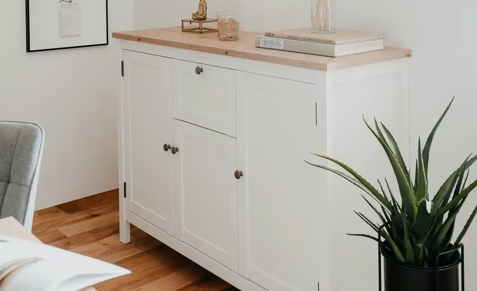 Sideboard Mazzano, in Wohnsituation