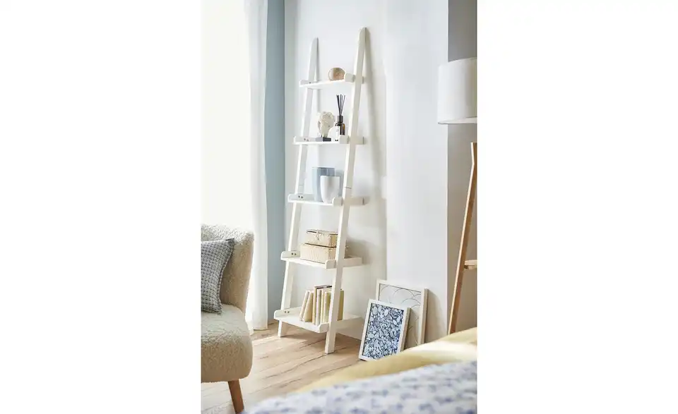 Leiterregal Tresa, in Wohnsituation