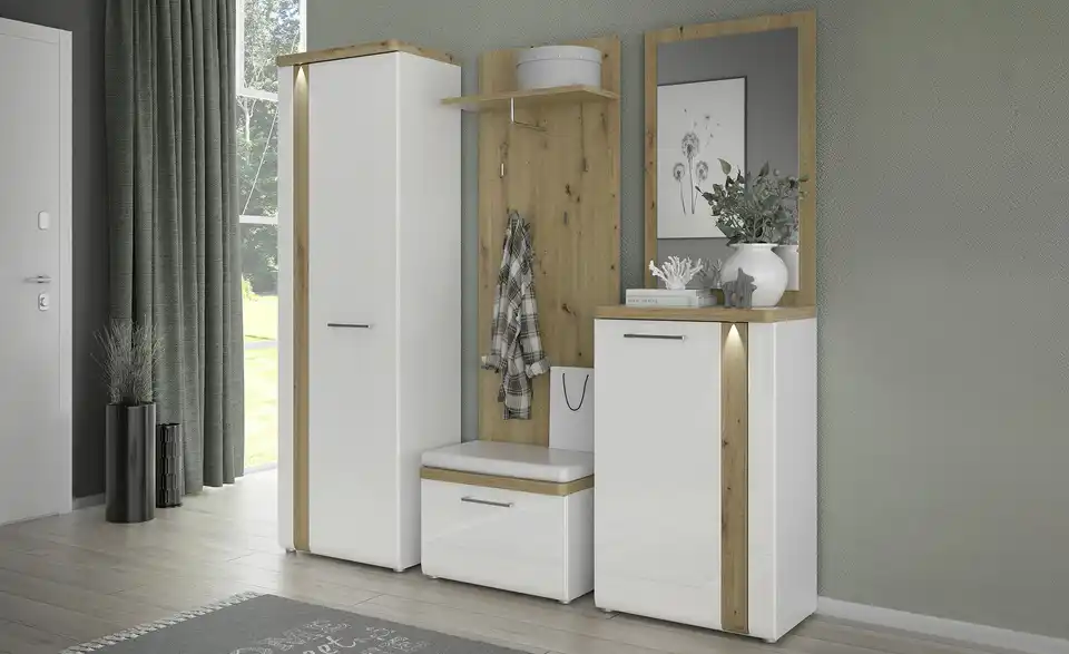 Garderobenpaneel Rovato, in Wohnsituation