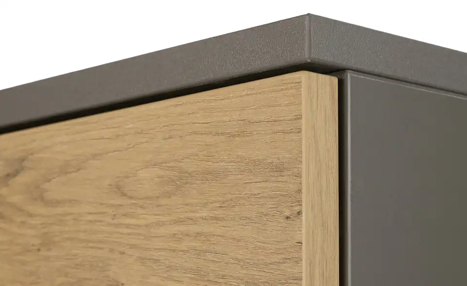 Schrankaufsatz Paris, Detailansicht