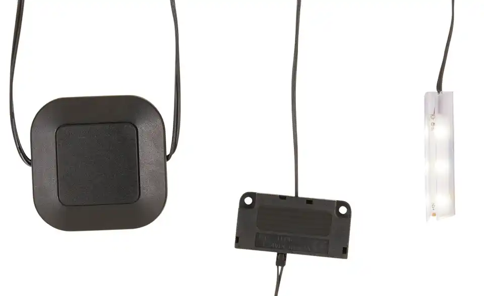 Wohnkombination Tavola, Beleuchtet