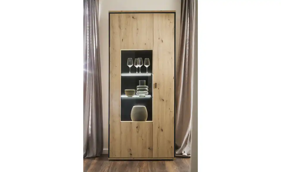 uno Vitrine Argon, in Wohnsituation