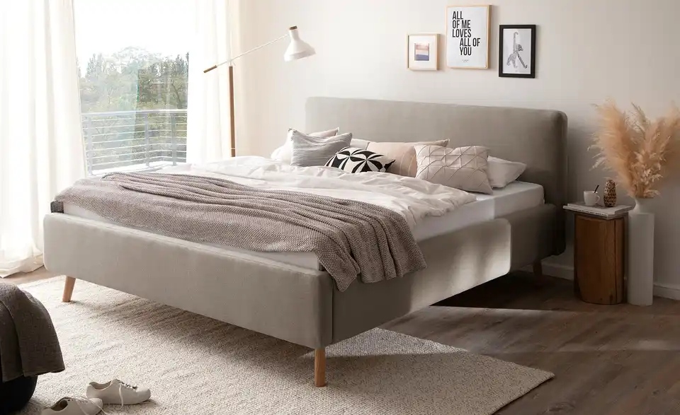 Polsterbett Mattis mit Bettkasten, in Wohnsituation