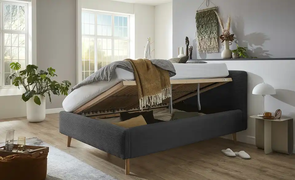 Polsterbett Mattis mit Bettkasten, in Wohnsituation