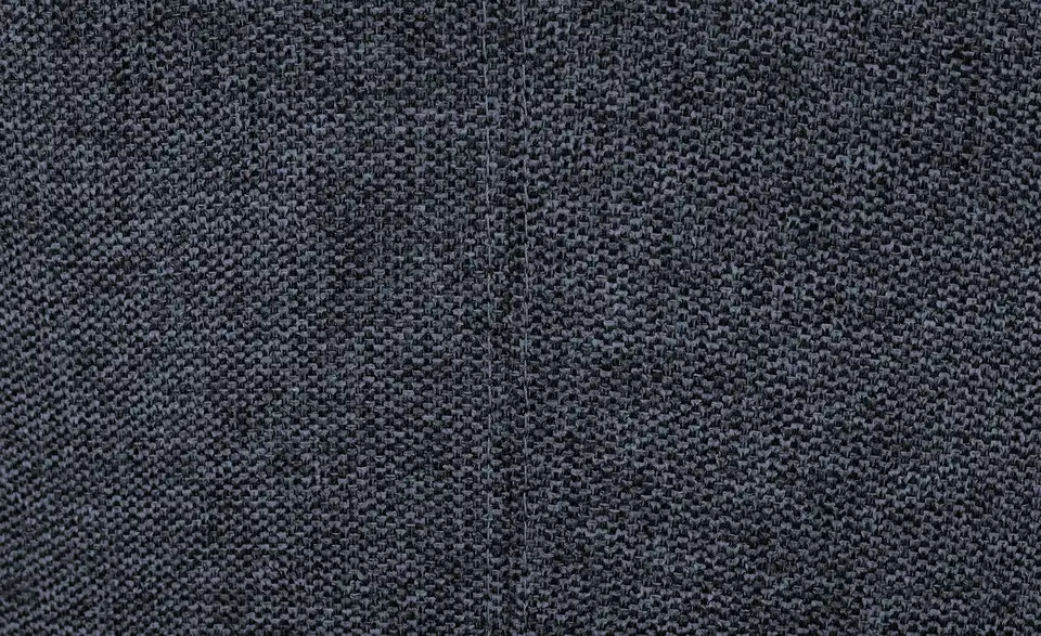 Woodford Armlehnstuhl Moreda mit Massivholzgestell, Naht