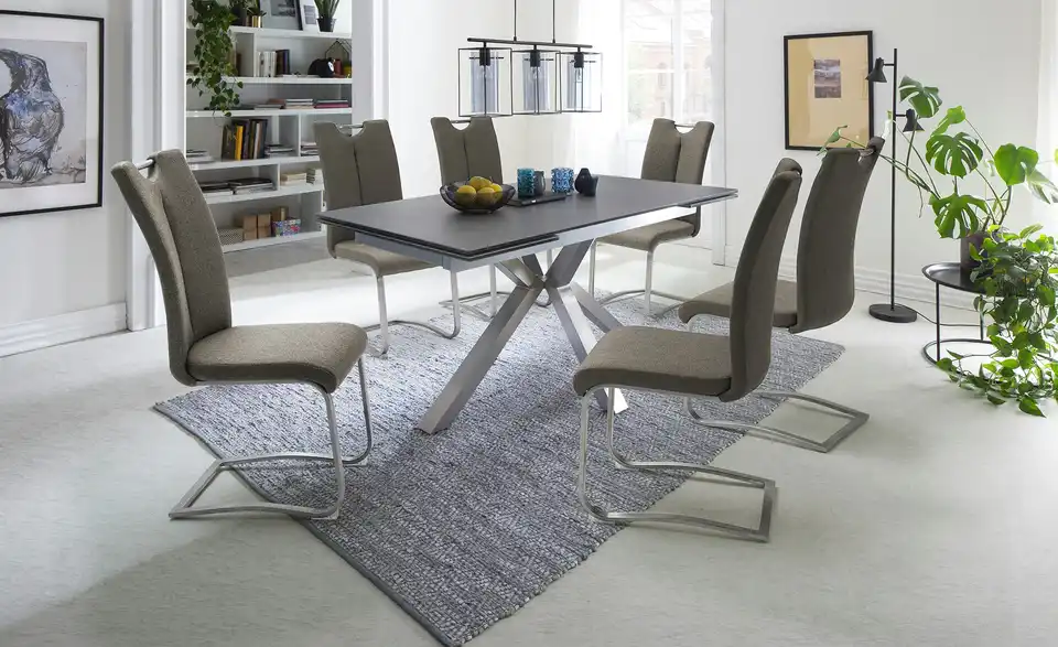 uno Freischwinger Vota mit Griff, in Wohnsituation