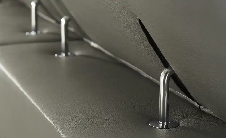 uno Leder-Ecksofa Danae klein, Detailansicht