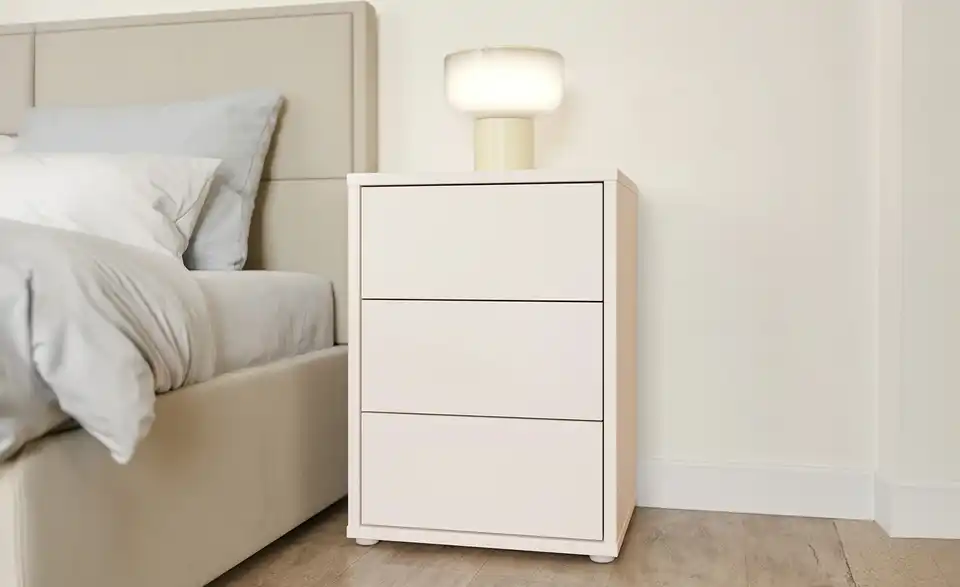 Nachtkommode Bolognano, in Wohnsituation