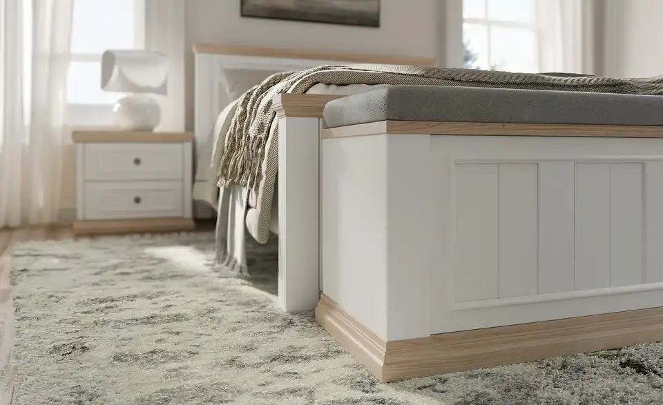 Bettbank Countryside mit Stauraum, in Wohnsituation