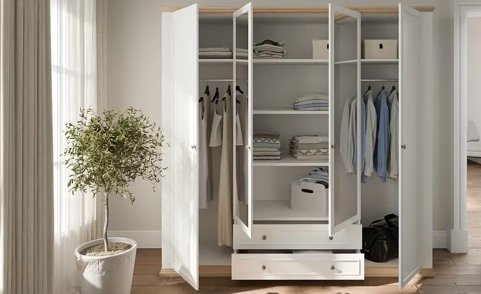 Drehtürenschrank Countryside mit Spiegel, in Wohnsituation