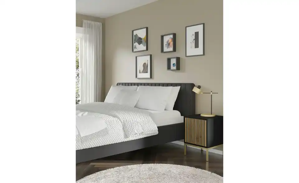 Nachttisch, in Wohnsituation