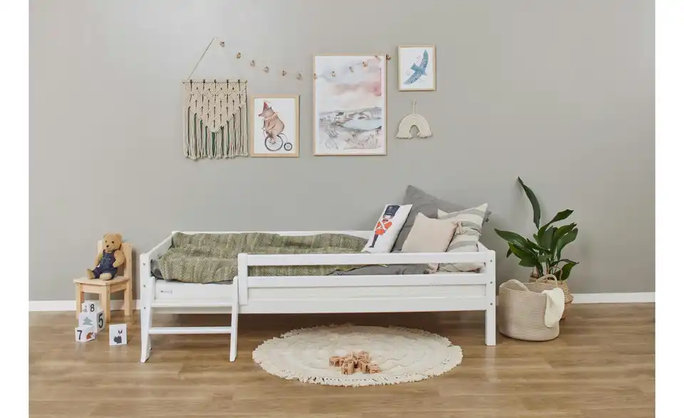 Hoppekids Juniorbett mit Rausfallschutz Eco Dream, in Wohnsituation