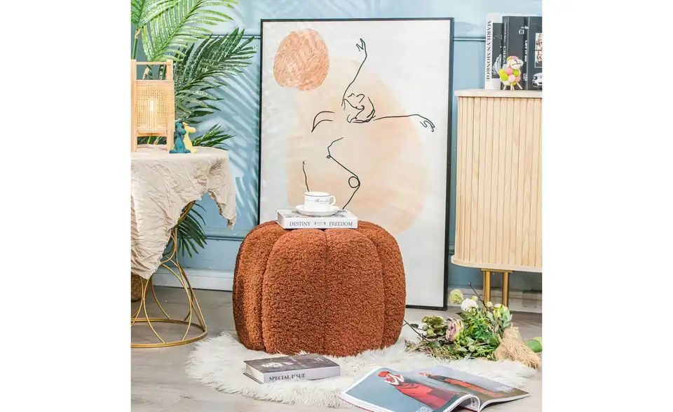 Pouf, in Wohnsituation