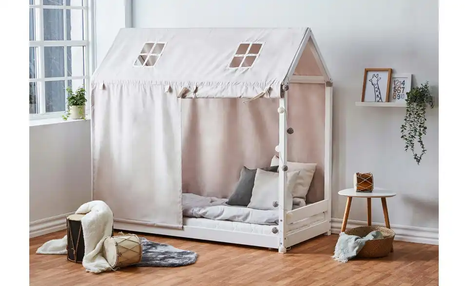 Hoppekids Motessori Hausbett, in Wohnsituation