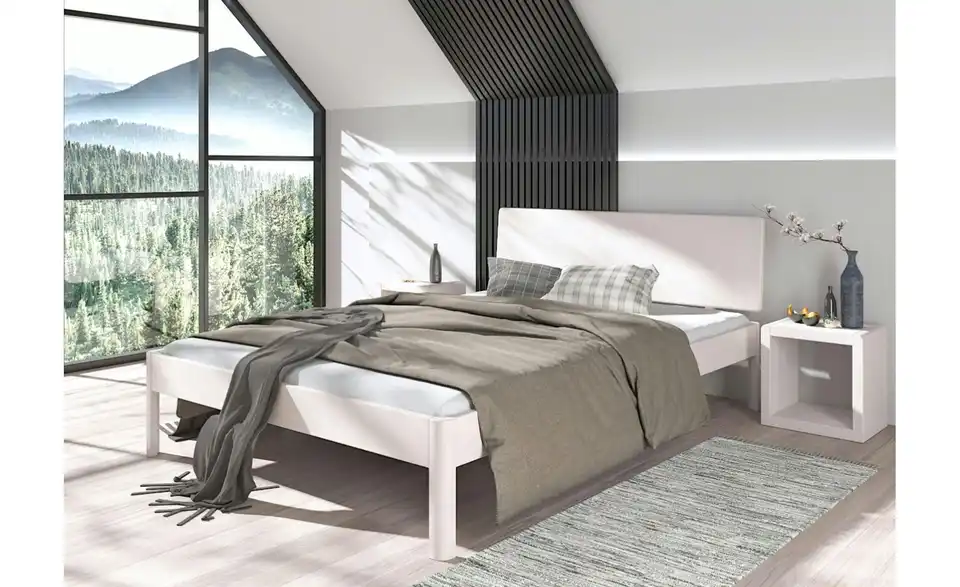 Massivholzbett Ammer in weiß, in Wohnsituation