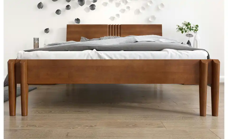 Massivholzbett Poznan nussbaumfarben, in Wohnsituation