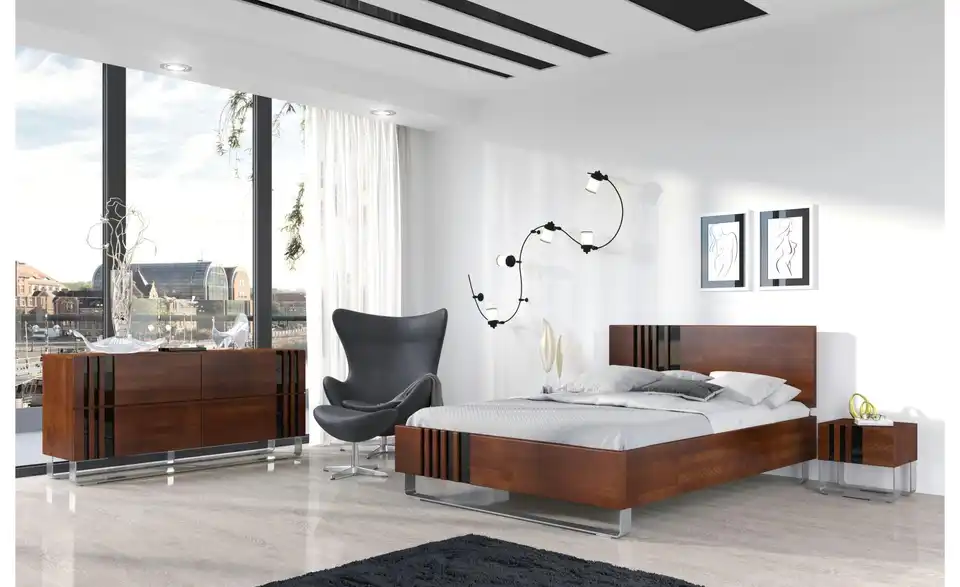 Massivholzbett Kielce nussbaumfarben, in Wohnsituation