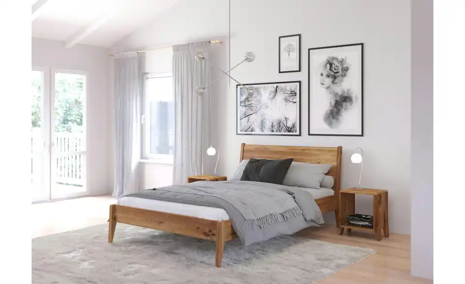 Massivholzbett Eiche 160x200, in Wohnsituation