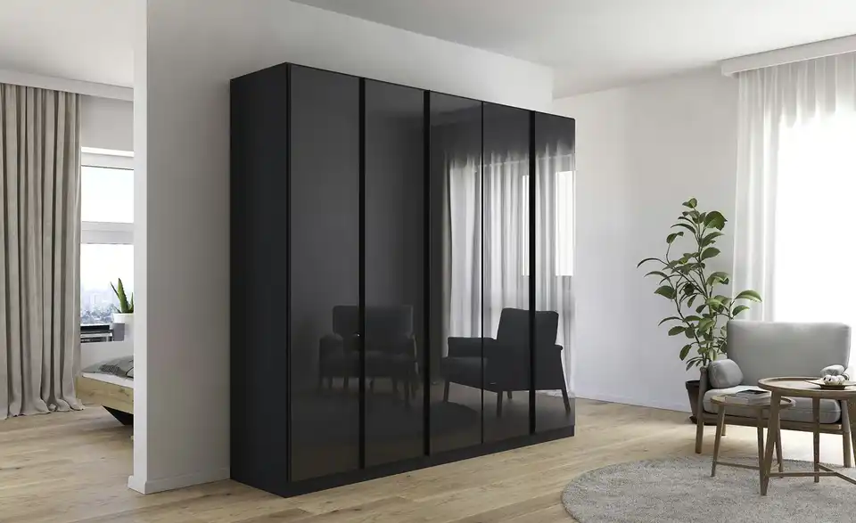 Drehtürenschrank Monostar, in Wohnsituation