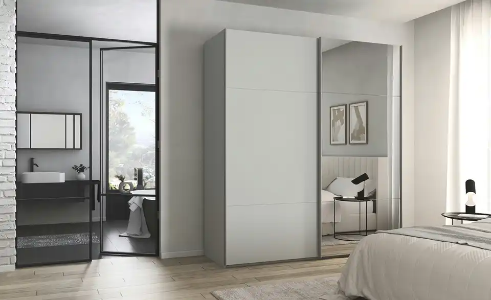 meinSchrank Schwebetürenschrank Regina inklusive Zubehör, in Wohnsituation