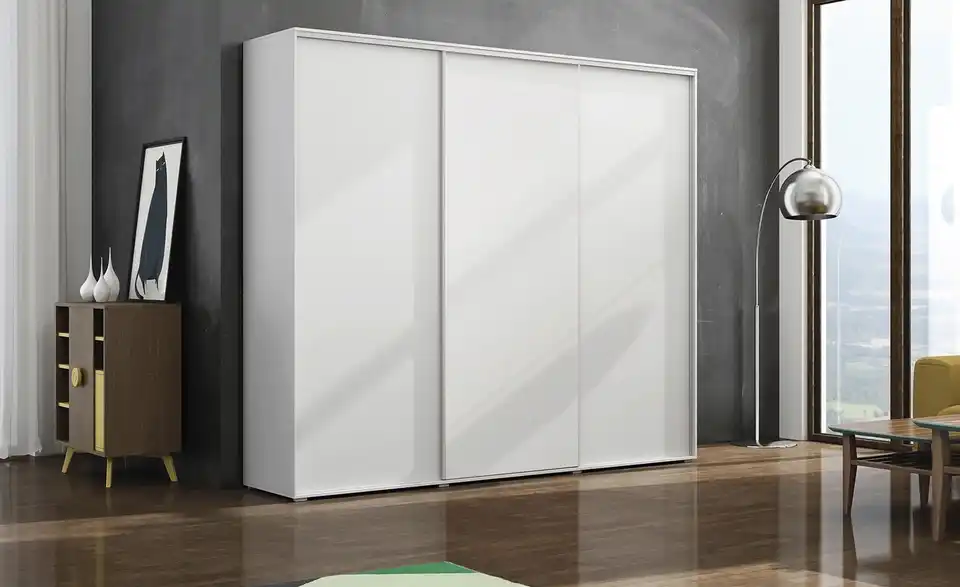 Schwebetürenschrank Abberton, in Wohnsituation