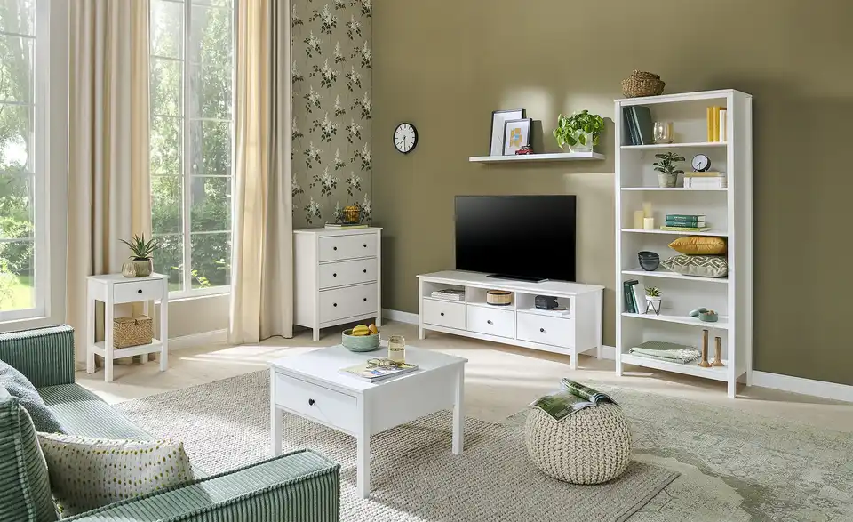 Kommode Landliv aus Massivholz, in Wohnsituation