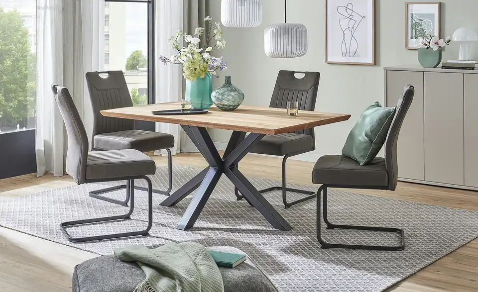 Stuhl Kenny extra belastbar, in Wohnsituation