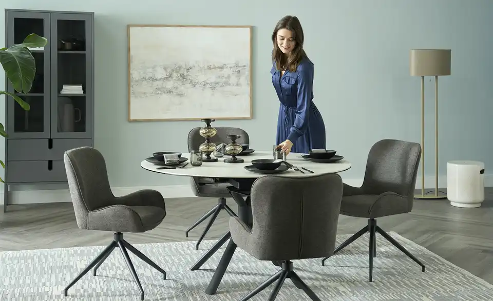 Stuhl drehbar Inari, in Wohnsituation