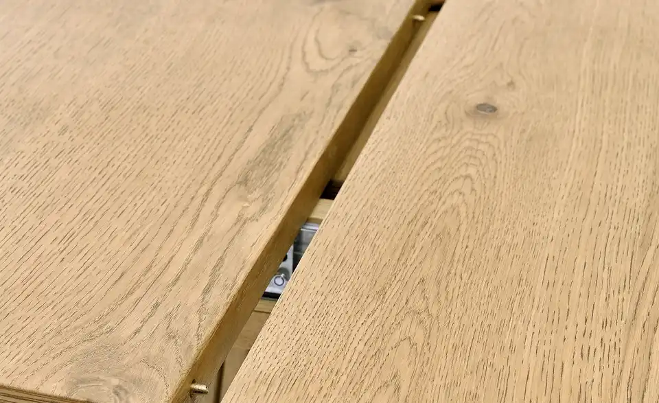 Esstisch Adam ausziehbar, Detailansicht